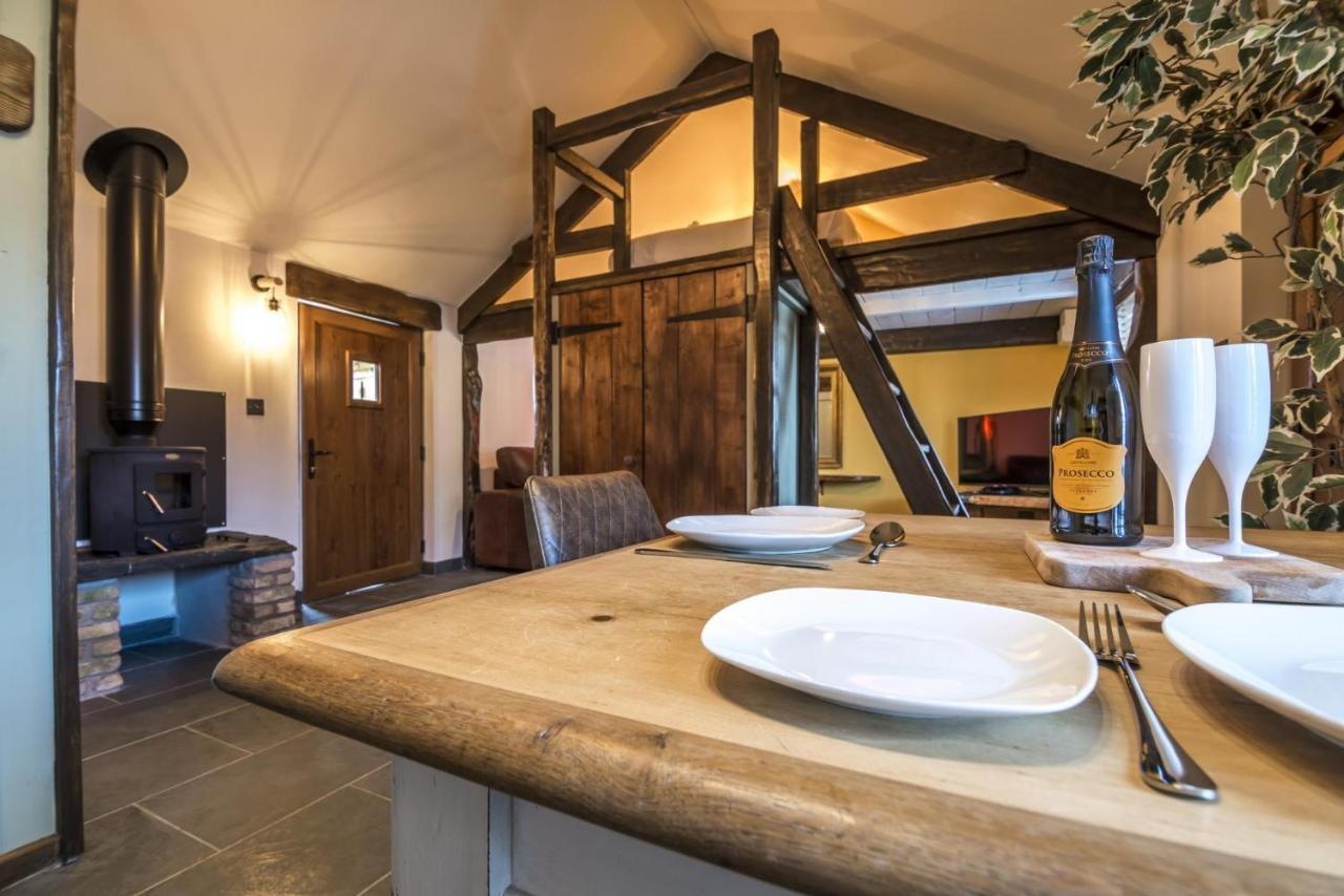 Fern Cottage - Luxurious 1 Bedroom - Blossom Farm Johnston Kültér fotó
