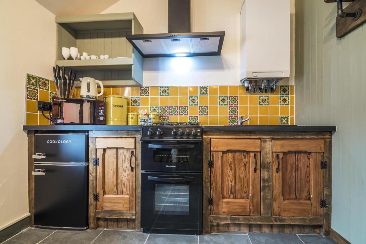 Fern Cottage - Luxurious 1 Bedroom - Blossom Farm Johnston Kültér fotó